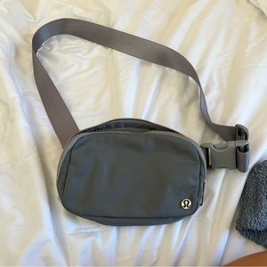 Everywhere belt bag